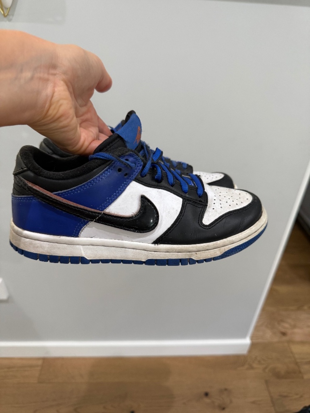 Nike dunk- 4.5Y